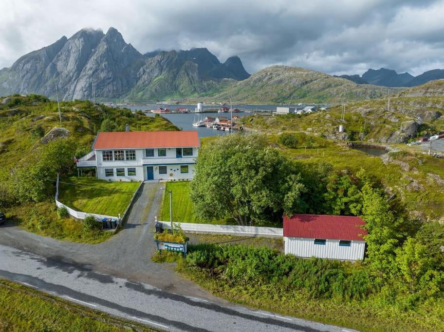 Sund  Sundet Lofoten Holiday Houseヴィラ エクステリア 写真
