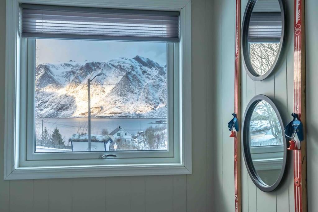 Sund  Sundet Lofoten Holiday Houseヴィラ エクステリア 写真