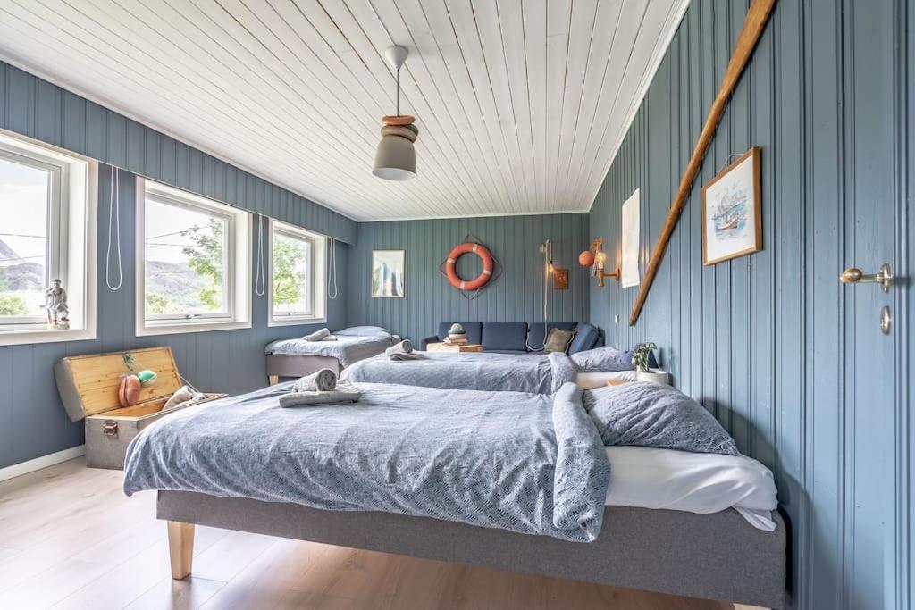 Sund  Sundet Lofoten Holiday Houseヴィラ エクステリア 写真