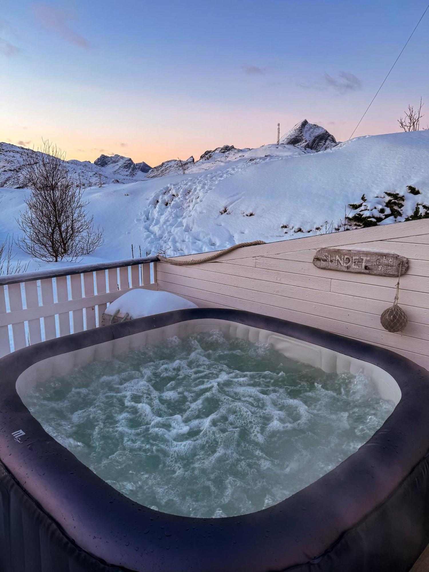 Sund  Sundet Lofoten Holiday Houseヴィラ エクステリア 写真